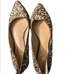 Leopard flats